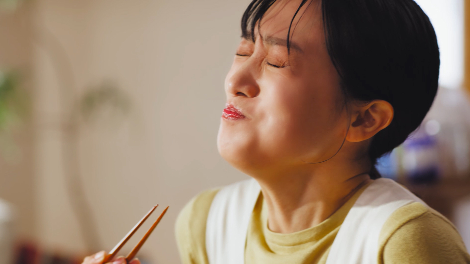 辛くなくて食べやすいこくうま　新発売編